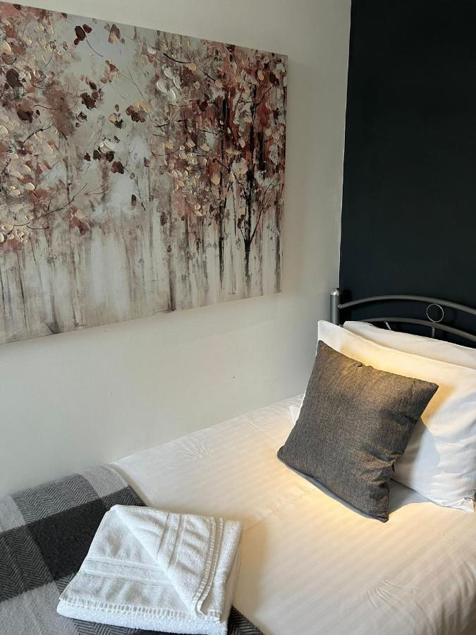 Rock House Bed And Breakfast Maidstone Zimmer foto